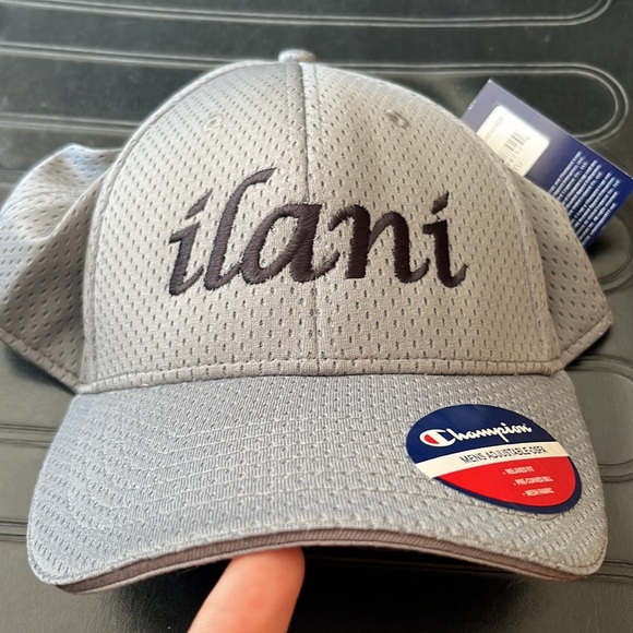 Ilani men’s champion hat new with tag - Picture 2 of 8